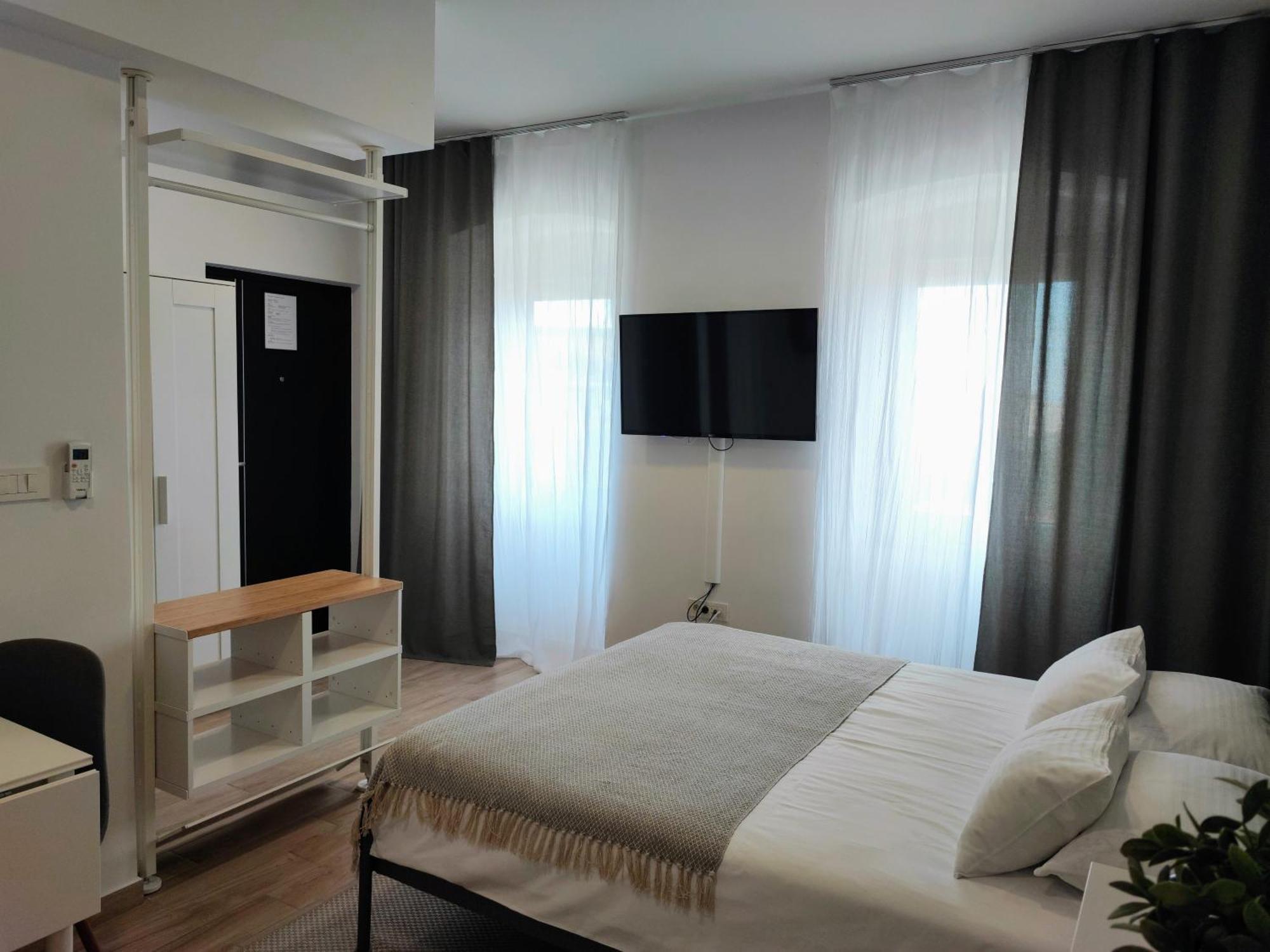 Agostini - Self Check-In Studios - Free Gated Parking On Site Rijeka Extérieur photo